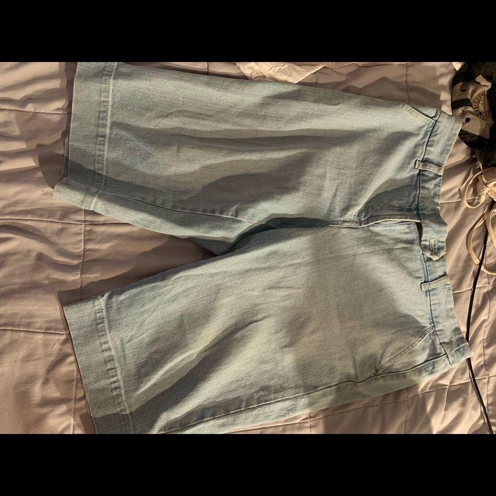 Light blue vintage cut offs jeans